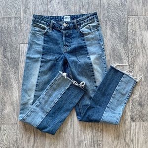 BDG Two Tone Jeans 💙🤍